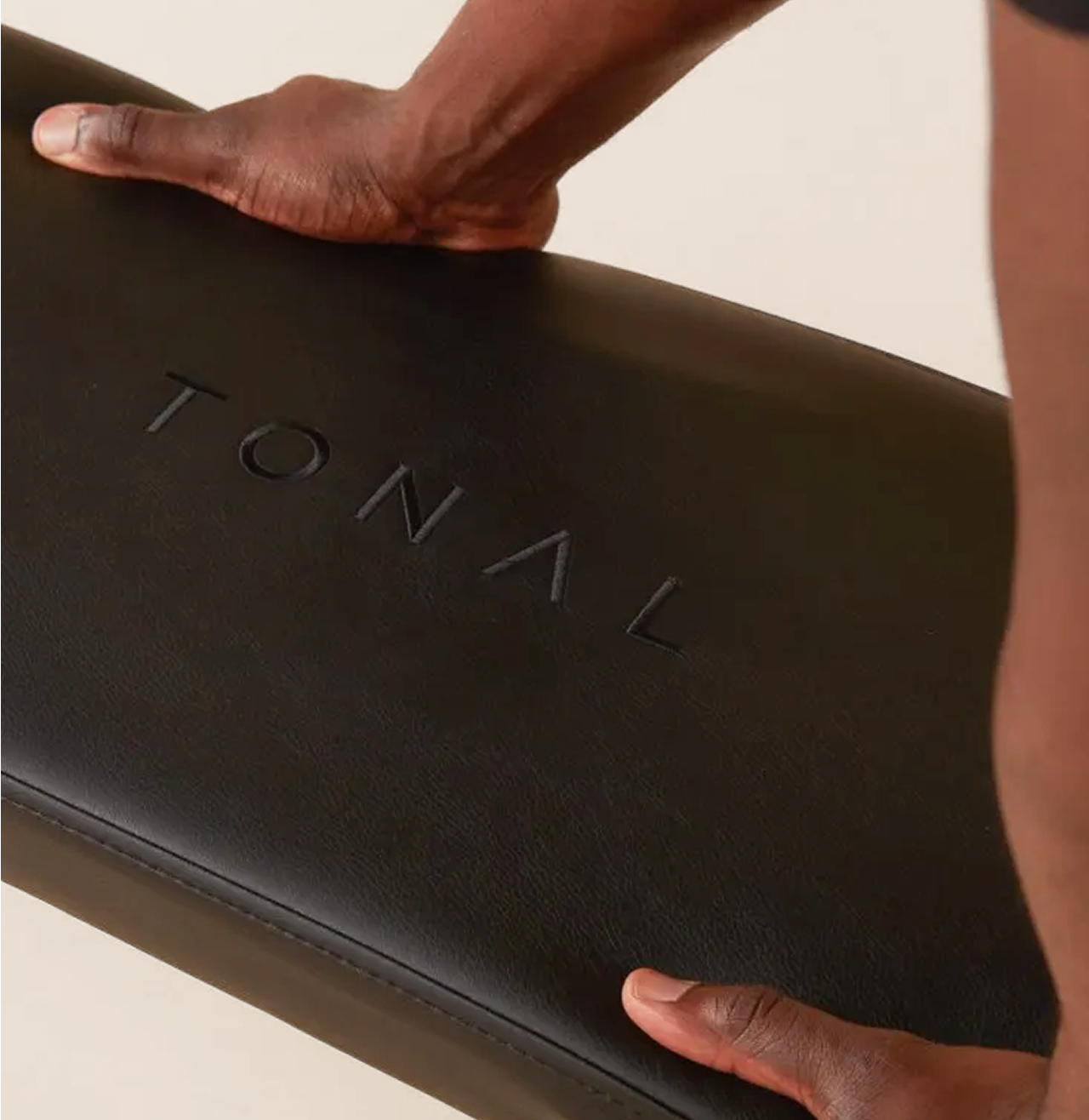 Tonal flat bench closeup